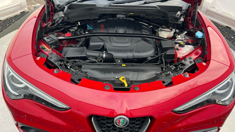 Alfa Romeo Stelvio 2.2 D 210 Speciale 5dr Auto Diesel Estate